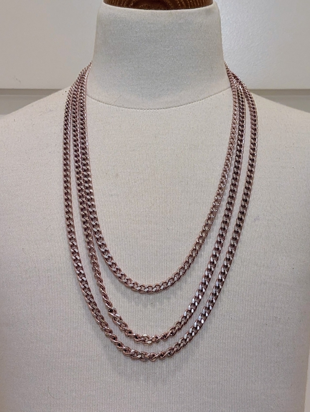 EUC Anodized Pink Aluminum 75" Extra Long Chunky Chain Necklace